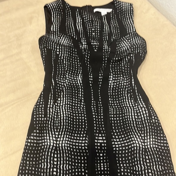 Diane von Furstenberg DVF Mackenzie Dress Size 0 - Picture 5 of 10